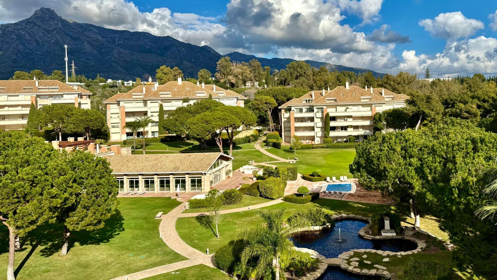 Appartamento Unique Duplex Penthouse On Golden Mile Marbella