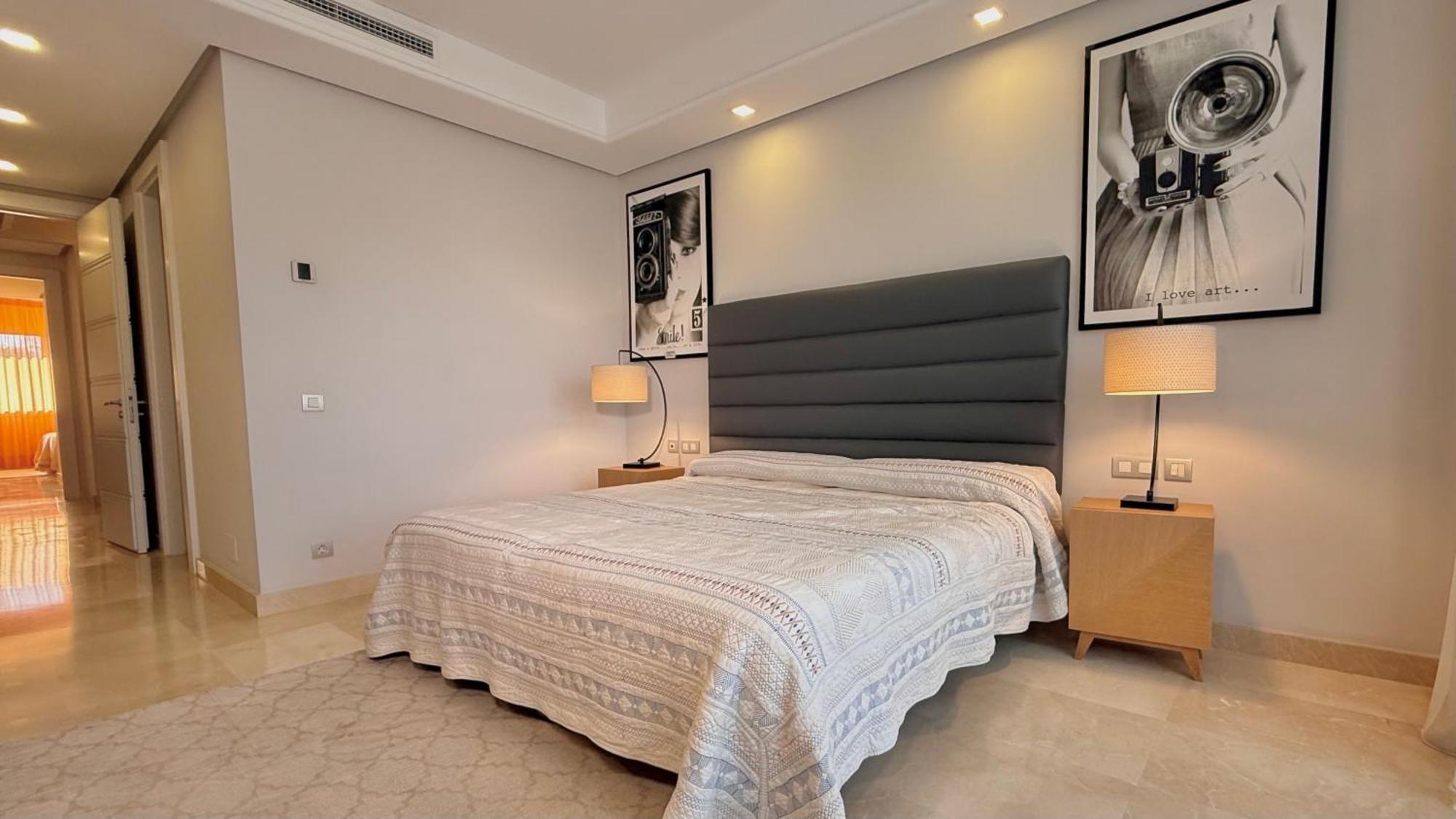 Unique Duplex Penthouse On Golden Mile *