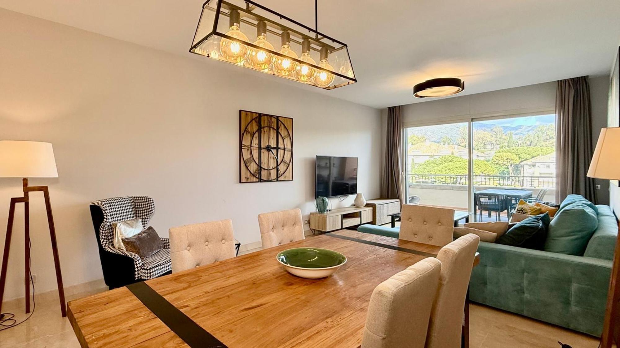 Unique Duplex Penthouse On Golden Mile Marbella